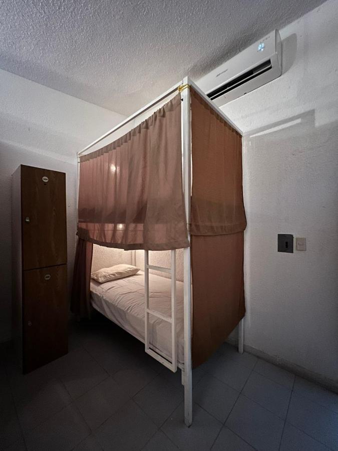 Hostel Pinata Пуэрто-Эскондидо Экстерьер фото